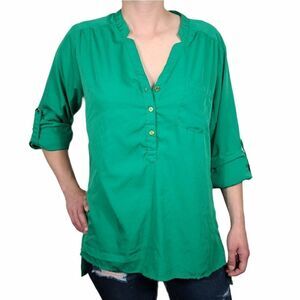 Jennifer Lauren Green Rolled Sleeve Blouse